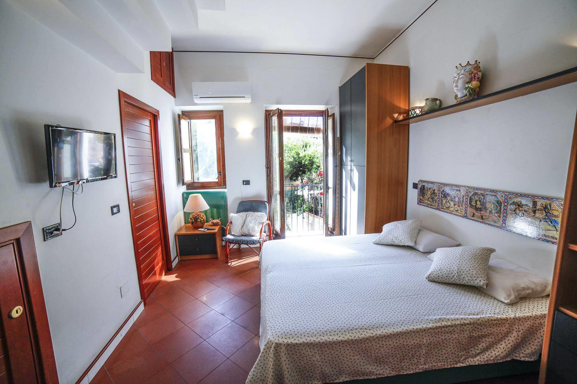 Il Gelsomino Taormina Center公寓 外观 照片