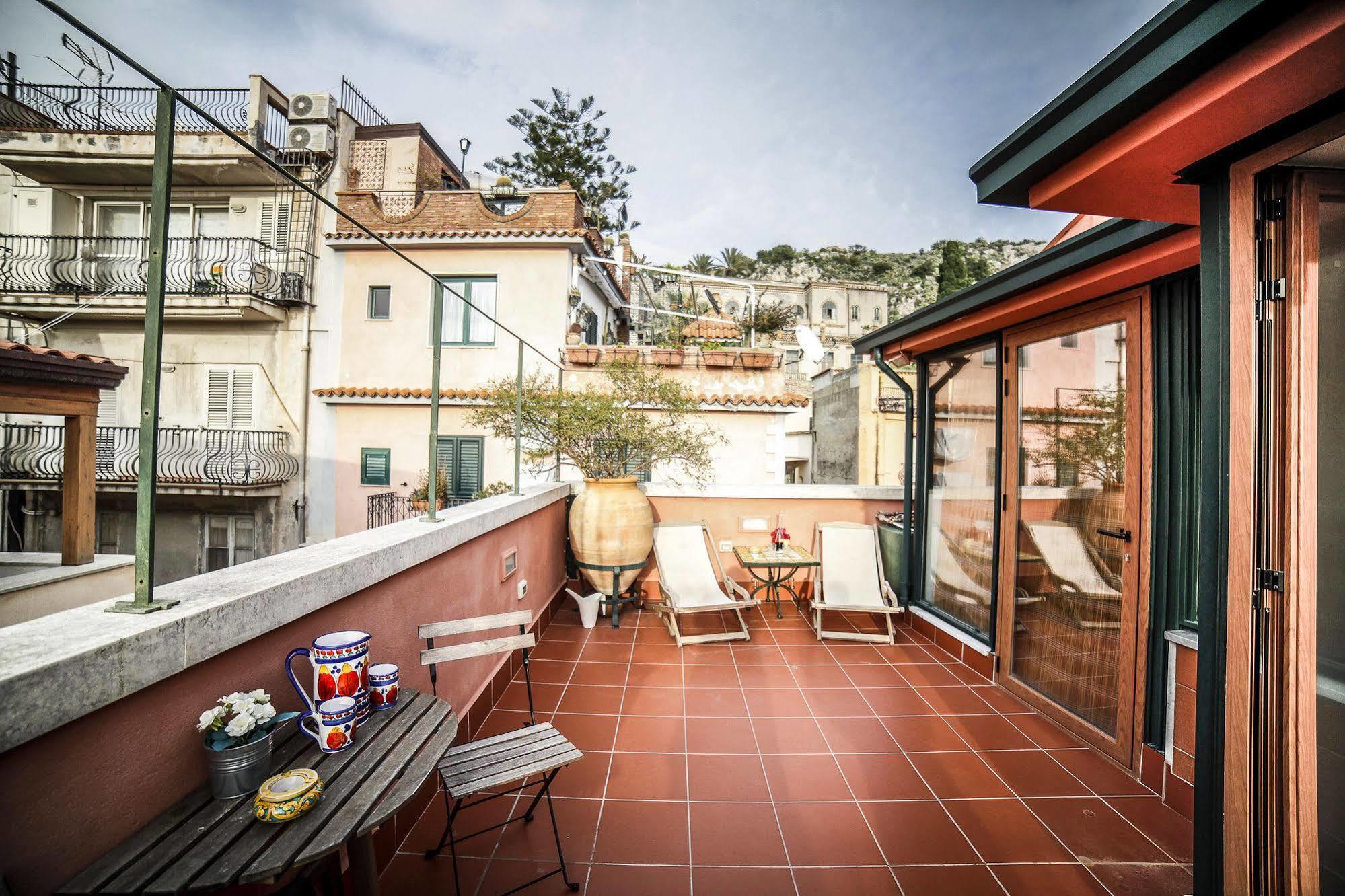 Il Gelsomino Taormina Center公寓 外观 照片